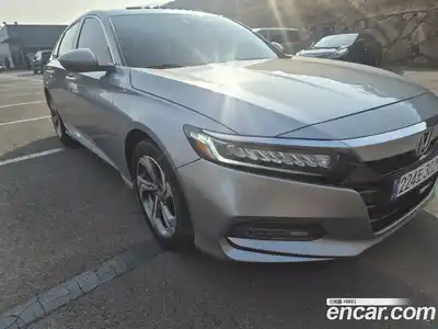 Honda Accord 2019 1.5 Автомат в Москве № 232957, миниатюра 3