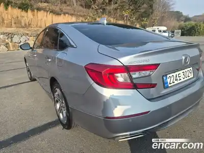 Honda Accord 2019 1.5 Автомат в Москве № 232957, миниатюра 5