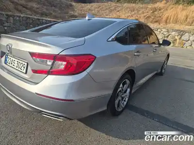 Honda Accord 2019 1.5 Автомат в Москве № 232957, миниатюра 6