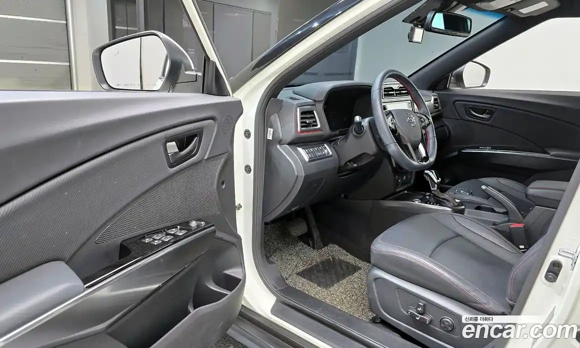 SsangYong TIBOLI 2021 1.5 Автомат в Москве № 234119, фото 17