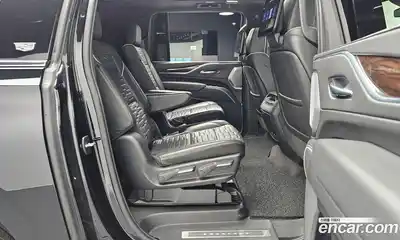 Cadillac Escalade 2022 6.2 Автомат в Москве № 256413, миниатюра 12