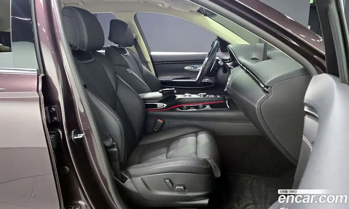 Genesis GV70 2021 2.5 Автомат в Москве № 26347, фото 16