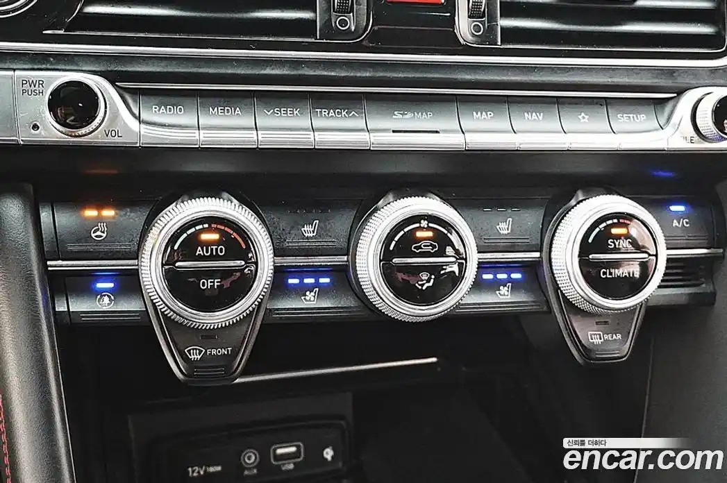 Genesis G70 2020 3.3 Автомат в Москве № 27962, фото 14