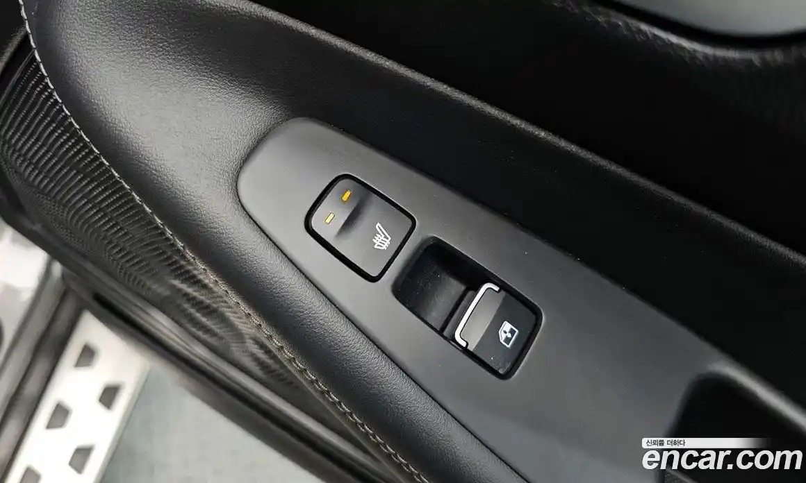 Hyundai Santa Fe 2020 2.0 Автомат в Москве № 280575, фото 14