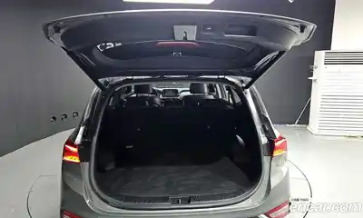 Hyundai Santa Fe 2020 2.0 Автомат в Москве № 280575, миниатюра 10