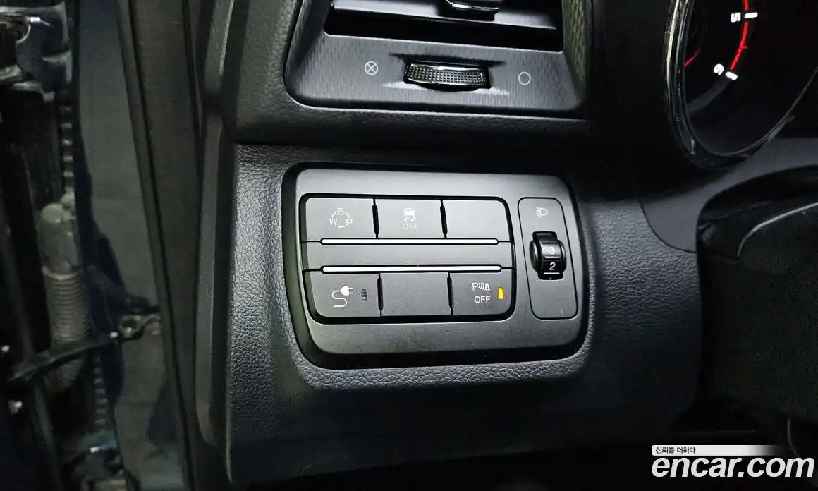 SsangYong TIBOLI 2017 1.6 Автомат в Москве № 28394, фото 18