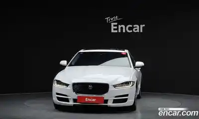 Jaguar XE 2016 2.0 Автомат в Москве № 305054, миниатюра 4
