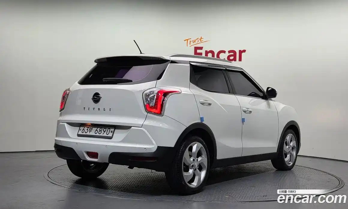 SsangYong TIBOLI 2015 1.6 Автомат в Москве № 31215, фото 14