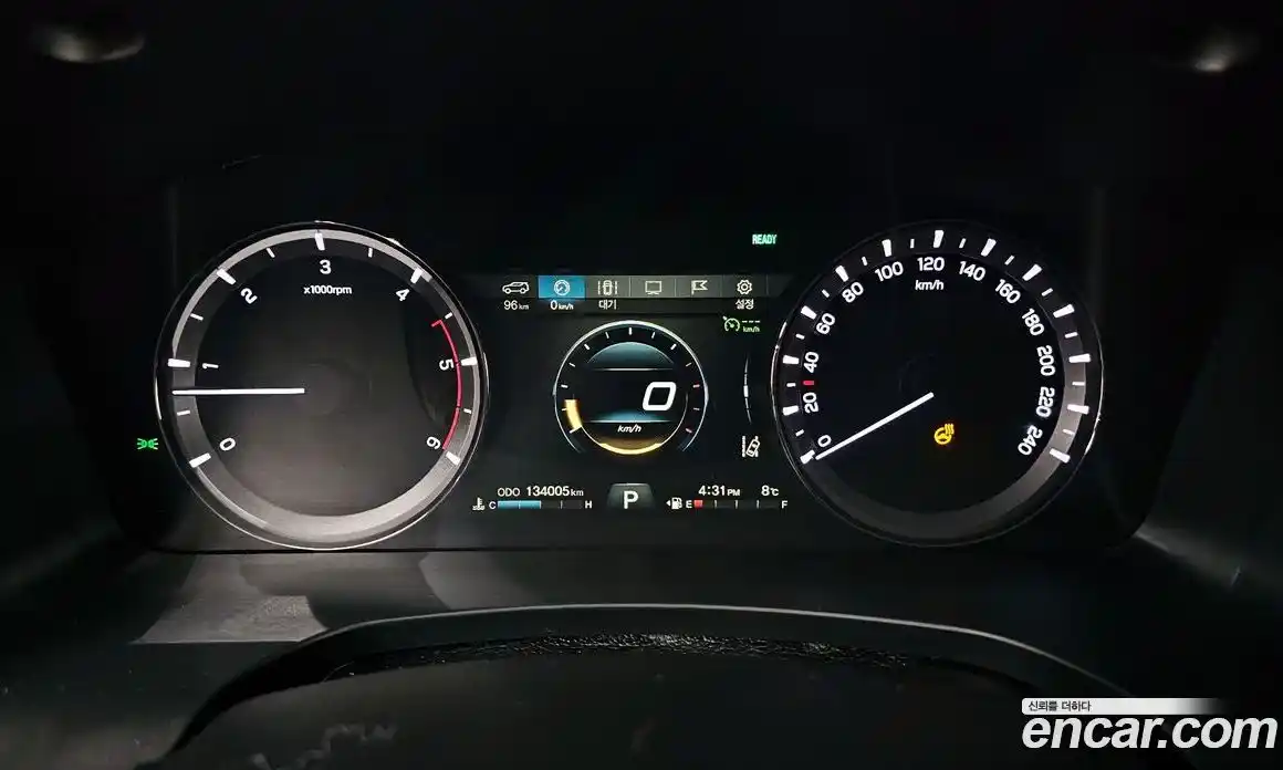 SsangYong Rexton 2018 2.2 Автомат в Москве № 31398, фото 8