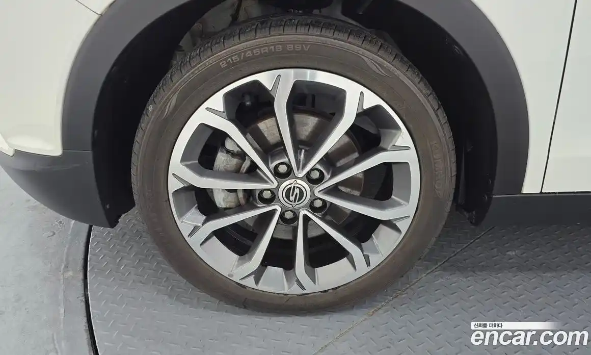 SsangYong TIBOLI 2017 1.6 Автомат в Москве № 32359, фото 12