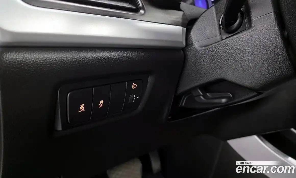 SsangYong Korando 2014 2.0 Автомат в Москве № 323946, фото 16