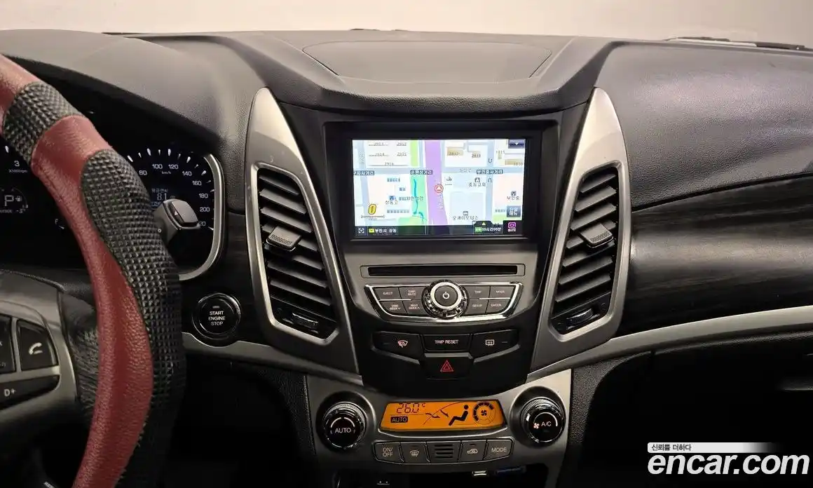 SsangYong Korando 2014 2.0 Автомат в Москве № 323946, фото 4