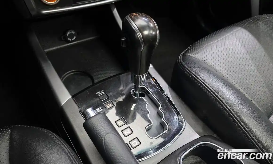 SsangYong Korando 2014 2.0 Автомат в Москве № 323946, фото 10