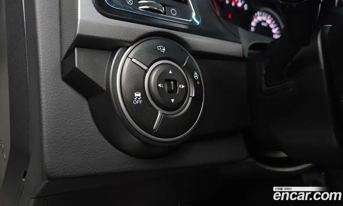 SsangYong Korando 2018 2.2 Автомат в Москве № 324065, фото 11