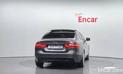 Jaguar XE 2017 2.0 Автомат в Москве № 335835, миниатюра 4