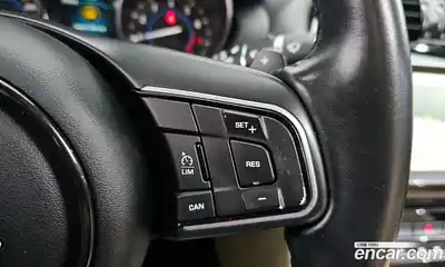 Jaguar XE 2017 2.0 Автомат в Москве № 335854, миниатюра 8