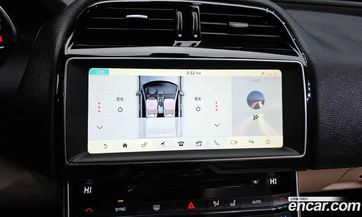 Jaguar XE 2017 2.0 Автомат в Москве № 335854, фото 9