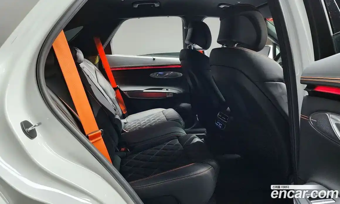 Genesis GV70 2025 2.5 Автомат в Москве № 339342, фото 12