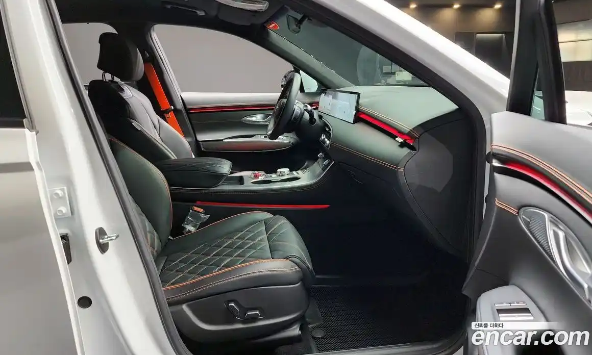 Genesis GV70 2025 2.5 Автомат в Москве № 339342, фото 10