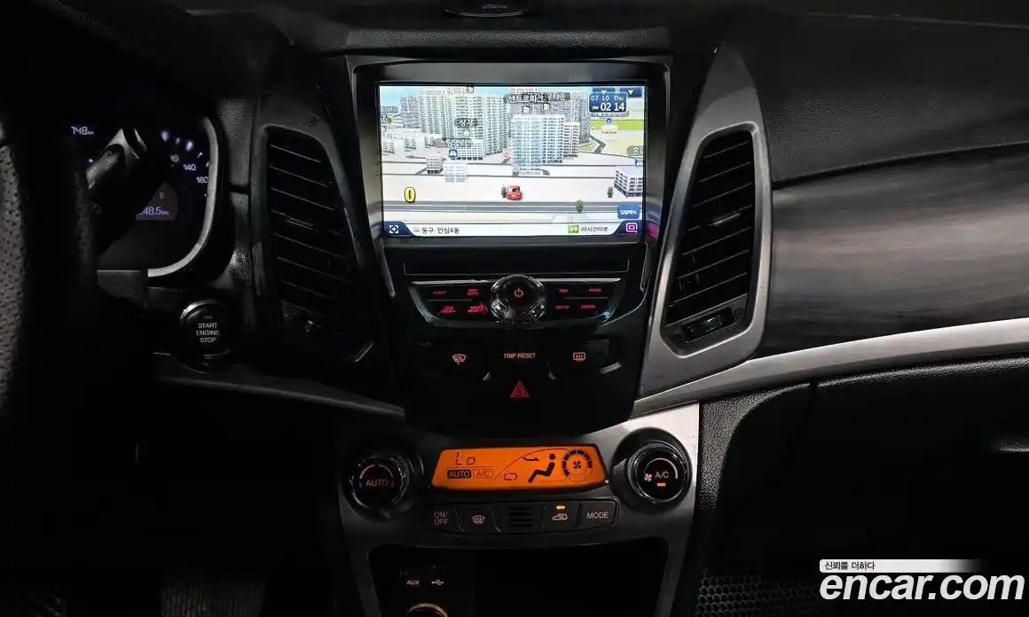 SsangYong Korando 2015 2.0 Автомат в Москве № 34097, фото 15