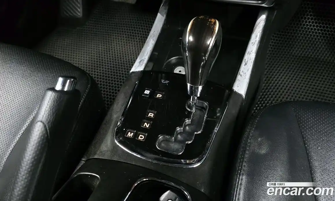 SsangYong Korando 2015 2.0 Автомат в Москве № 34097, фото 9