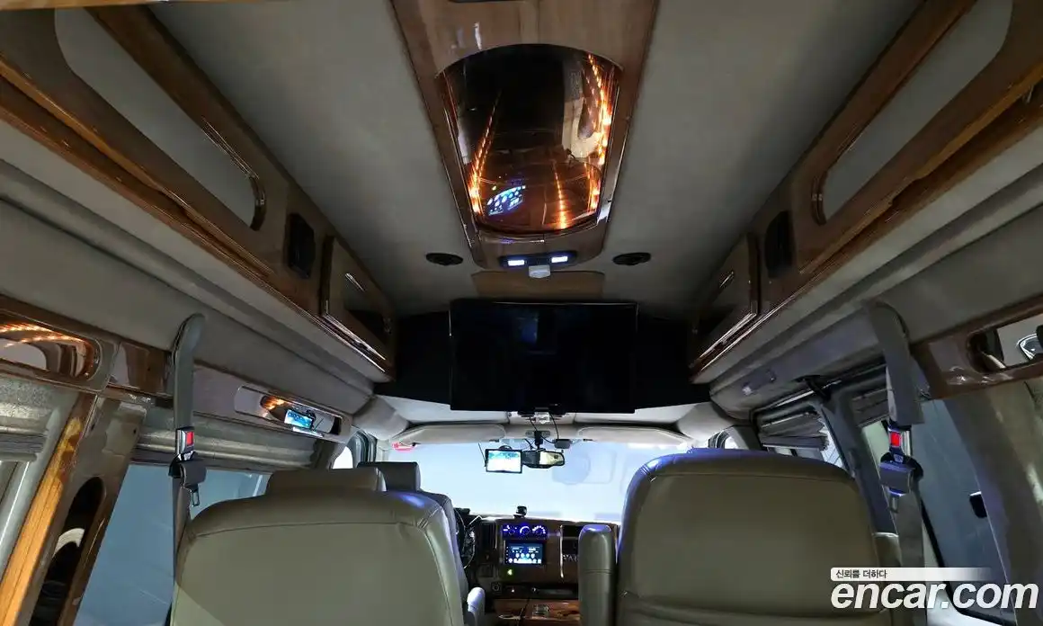 Chevrolet Express Van 2004 5.3 Автомат в Москве № 346633, фото 19