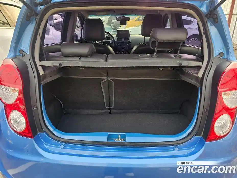 Chevrolet Spark 2013 1.0 Автомат в Москве № 355114, фото 17