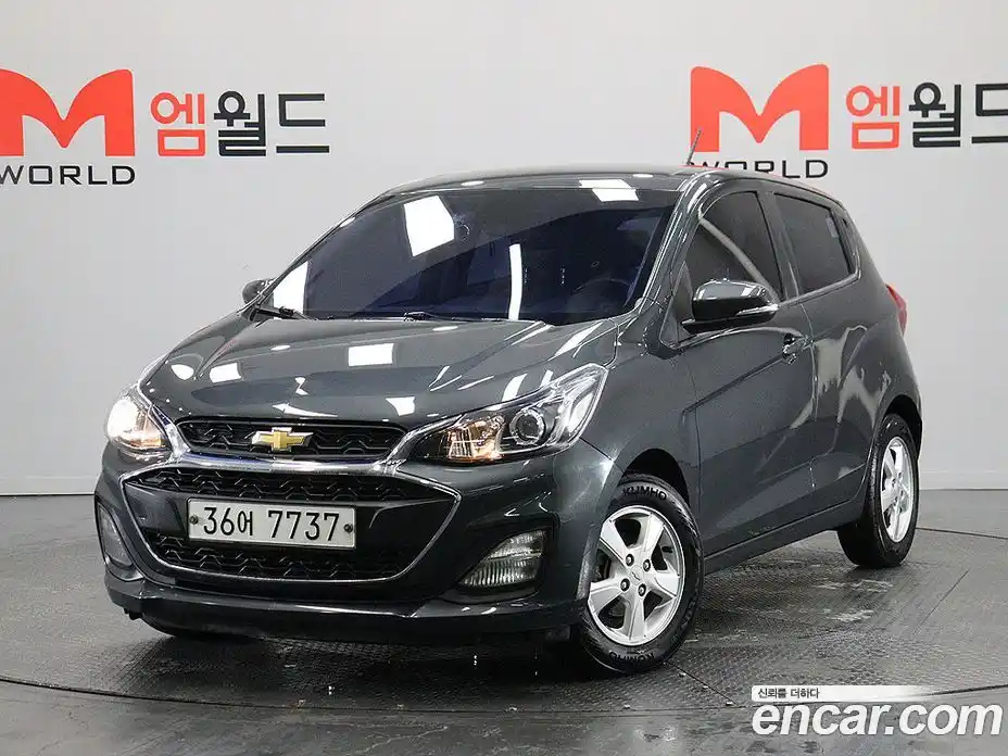Chevrolet Spark 2019 1.0 Автомат в Москве № 355125, фото 2