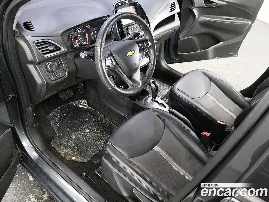 Chevrolet Spark 2019 1.0 Автомат в Москве № 355125, фото 10