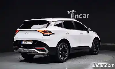 Kia Sportage 2023 1.6 Автомат в Москве № 360653, миниатюра 2