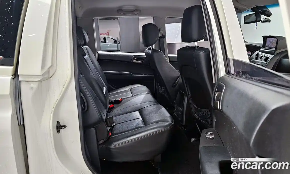 SsangYong Korando 2015 2.0 Автомат в Москве № 369461, фото 12