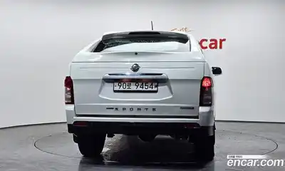 SsangYong Korando 2015 2.0 Автомат в Москве № 369461, миниатюра 4