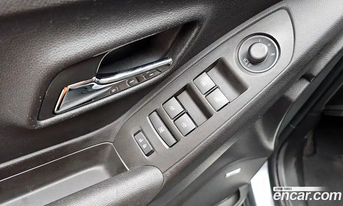 Chevrolet Trax 2013 1.4 Автомат в Москве № 36955, фото 14