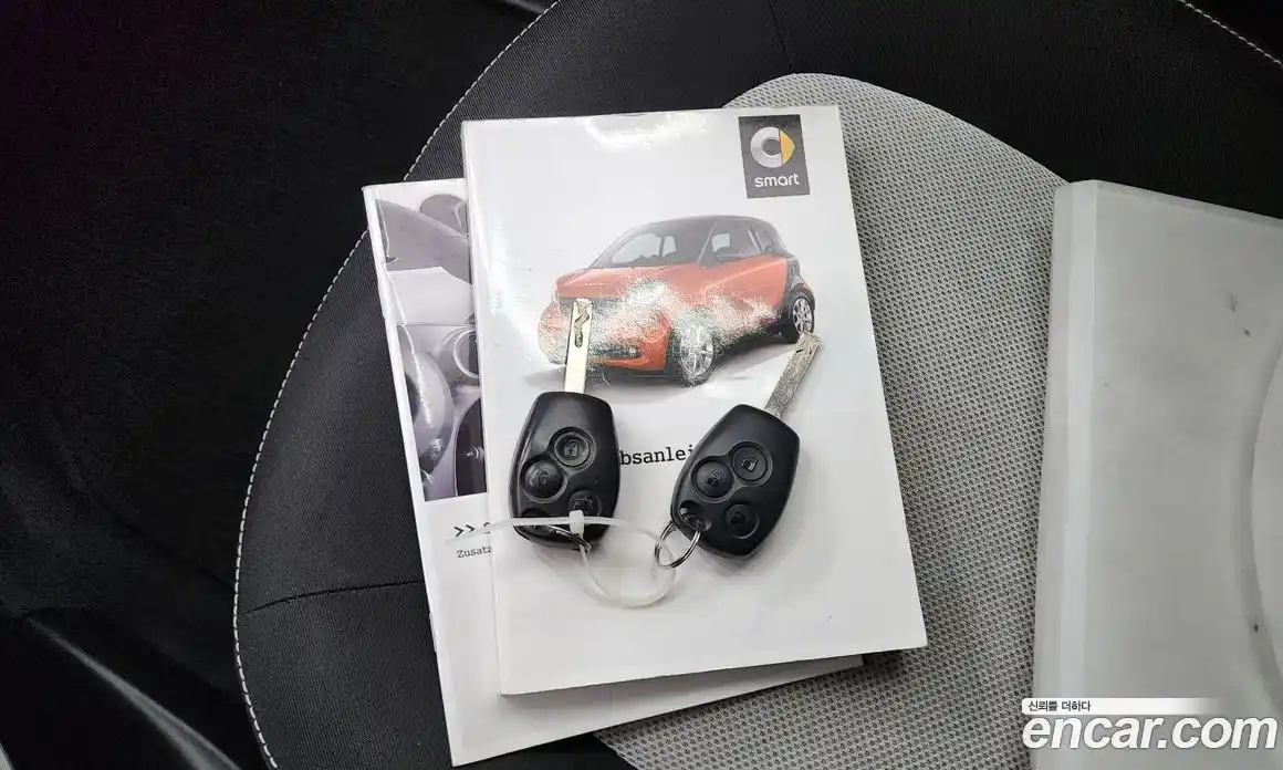 Smart Fortwo 2015 1.0 Автомат в Москве № 381689, фото 19