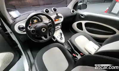 Smart Fortwo 2015 1.0 Автомат в Москве № 381689, миниатюра 7