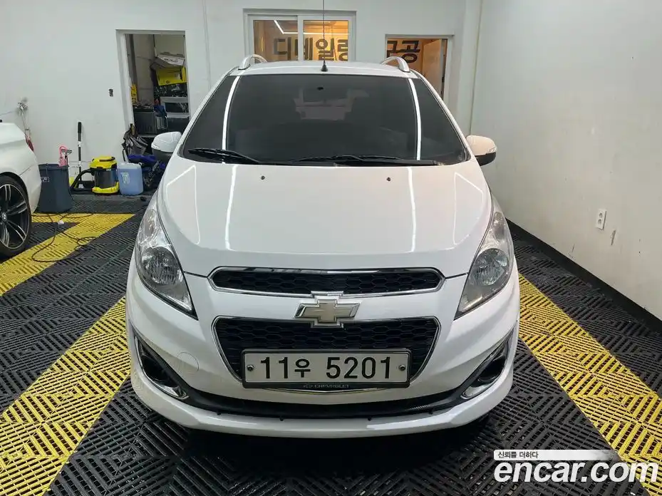 Chevrolet Spark 2015 1.0 Автомат в Москве № 38343, фото 1