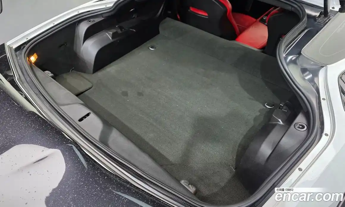 Chevrolet Corvette 2017 6.2 Автомат в Москве № 385450, фото 20