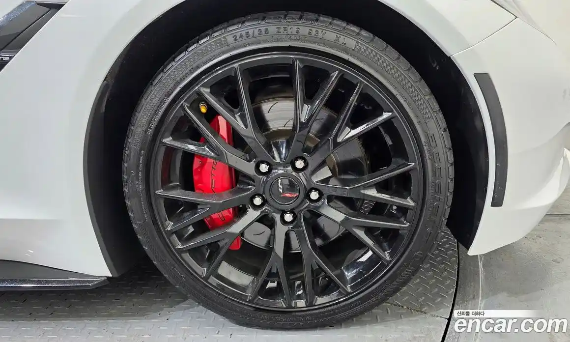 Chevrolet Corvette 2017 6.2 Автомат в Москве № 385450, фото 5