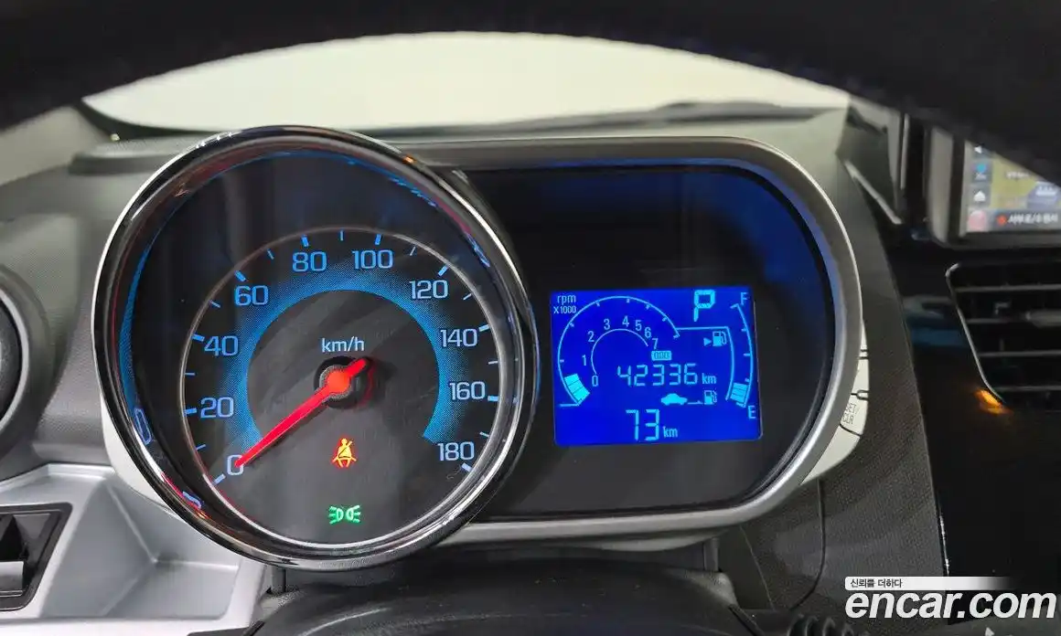 Chevrolet Spark 2014 1.0 Автомат в Москве № 39019, фото 18