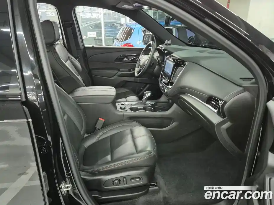 Chevrolet Traverse 2023 3.6 Автомат в Москве № 39086, фото 11