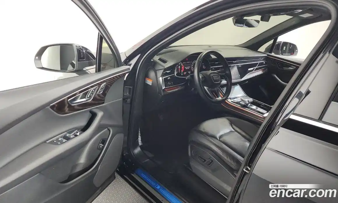 Audi Q7 2021 3.0 Автомат в Москве № 391700, фото 10