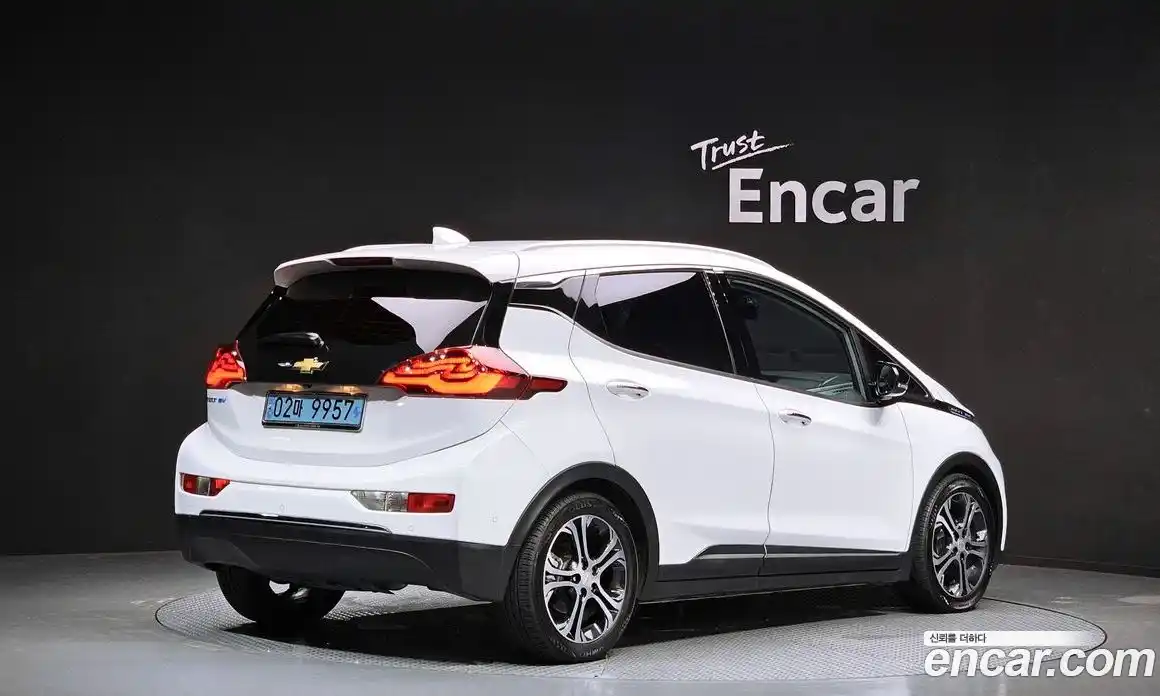 Chevrolet Bolt EV 2018 0.2 Автомат в Москве № 40515, фото 18