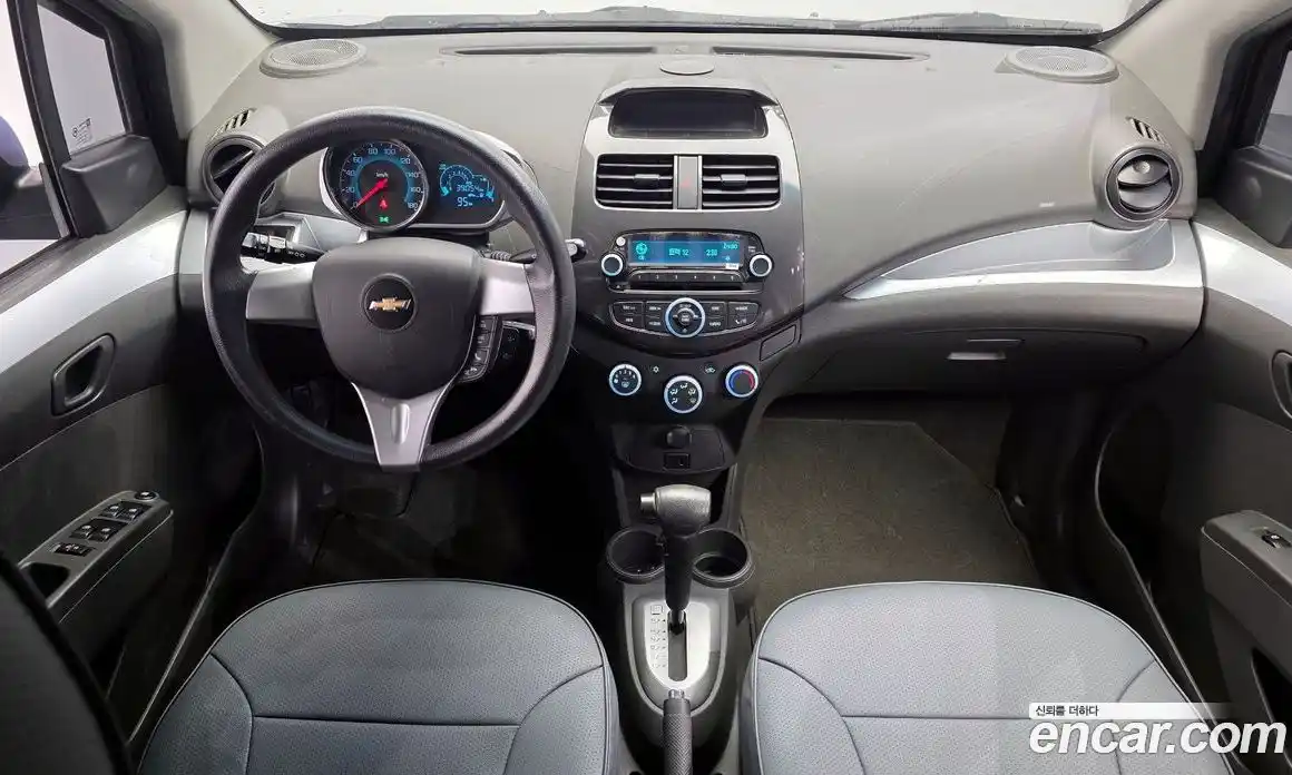 Chevrolet Spark 2014 1.0 Автомат в Москве № 40811, фото 2