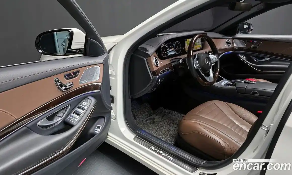 Mercedes-Benz S-Class 2020 4.0 Автомат в Москве № 410178, фото 10