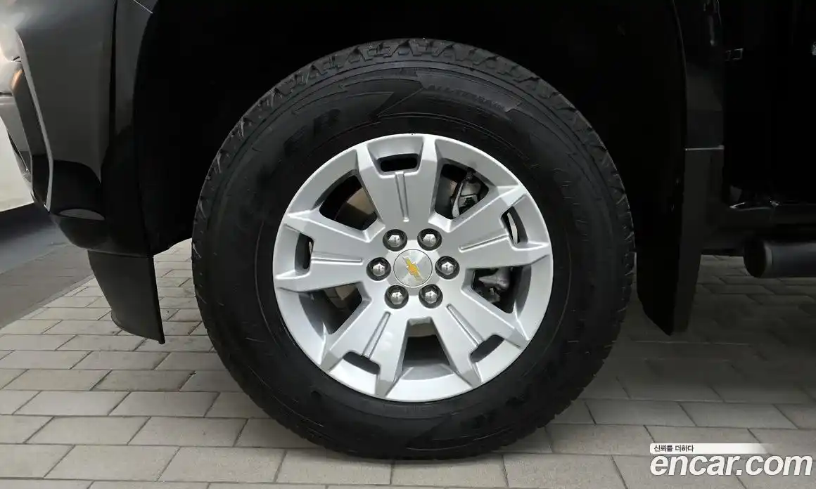 Chevrolet Colorado 2022 3.6 Автомат в Москве № 421959, фото 5