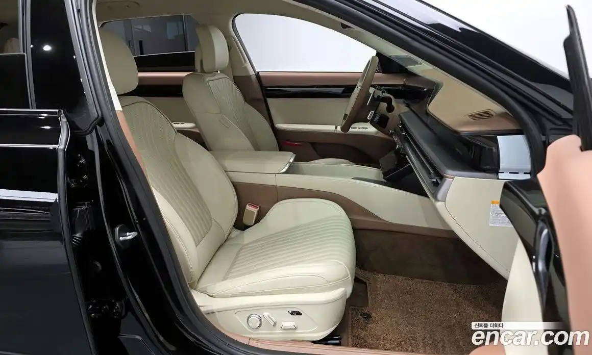 Hyundai Grandeur 2025 1.6 Автомат в Москве № 42982, фото 11