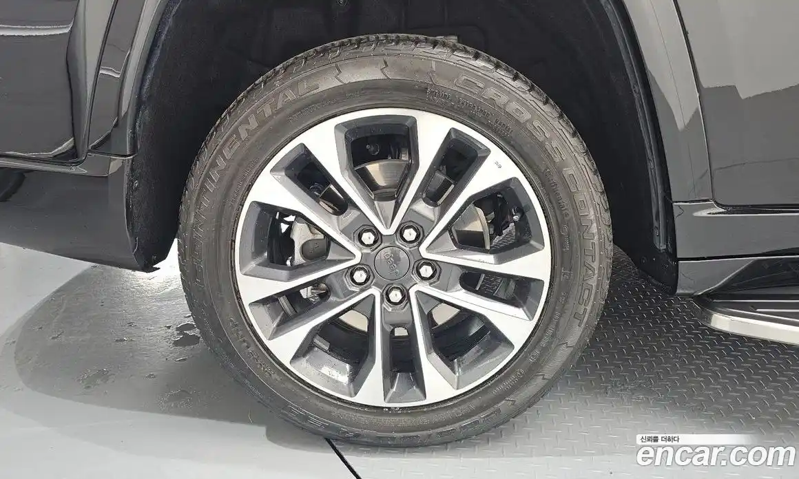 Jeep Cherokee 2021 3.6 Автомат в Москве № 432602, фото 5