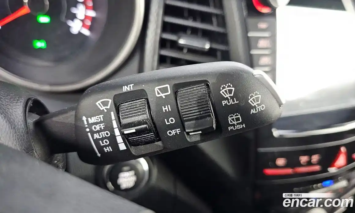 SsangYong TIBOLI 2016 1.6 Автомат в Москве № 454142, фото 18