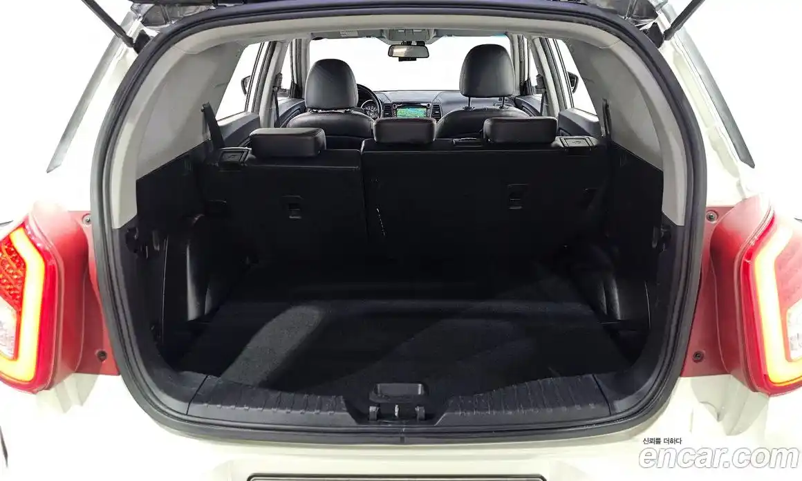 SsangYong TIBOLI 2016 1.6 Автомат в Москве № 454142, фото 20