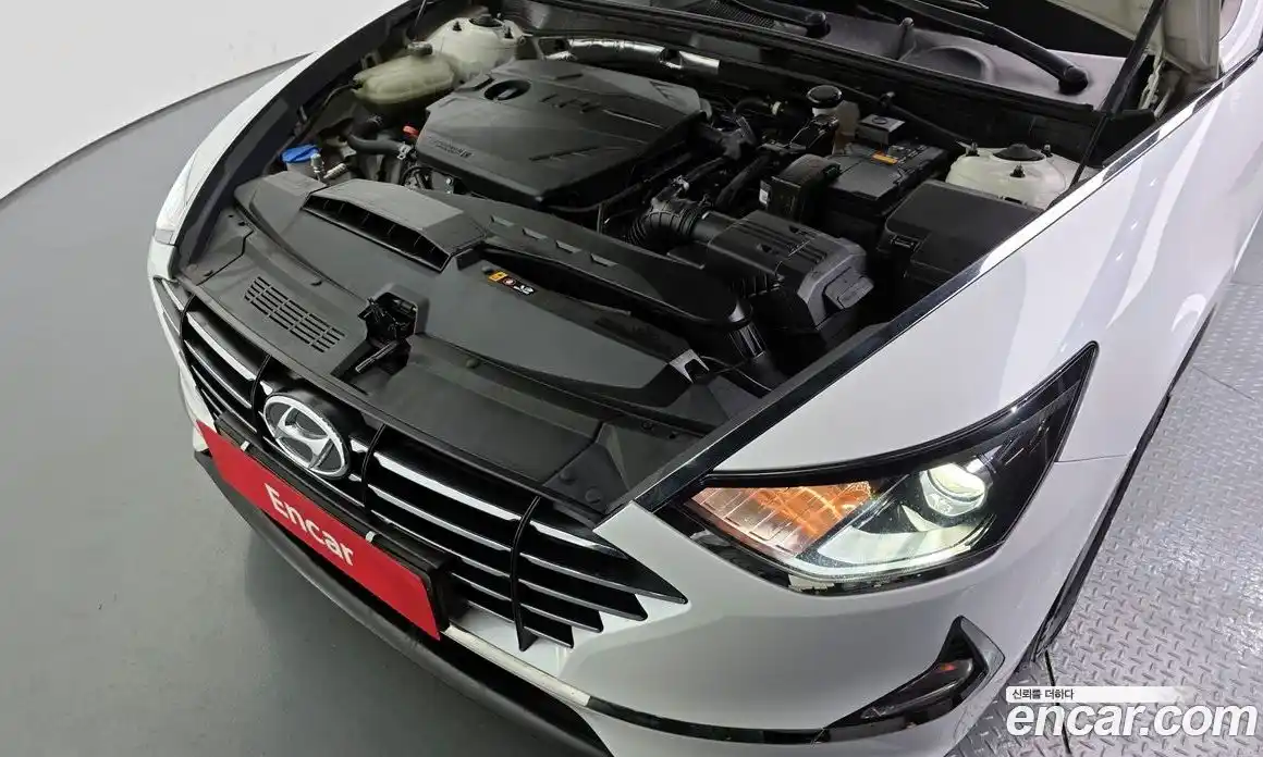 Hyundai Sonata 2020 2.0 Автомат в Москве № 459111, фото 6